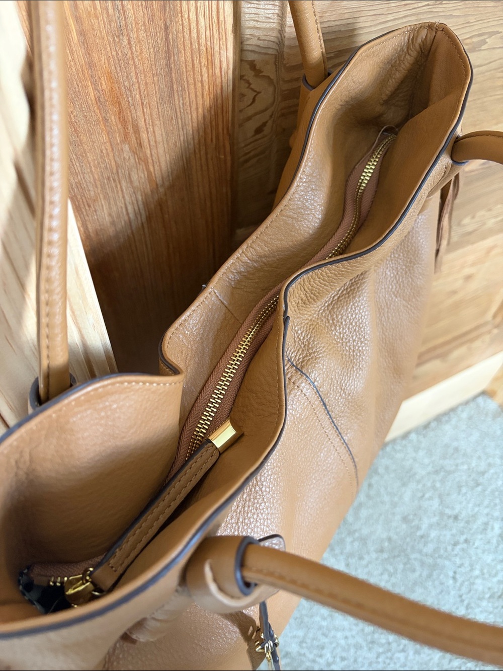 Vince Camuto ๐ Tan Leather Fringe Tote Bag | EUC - Picture 6 of 11